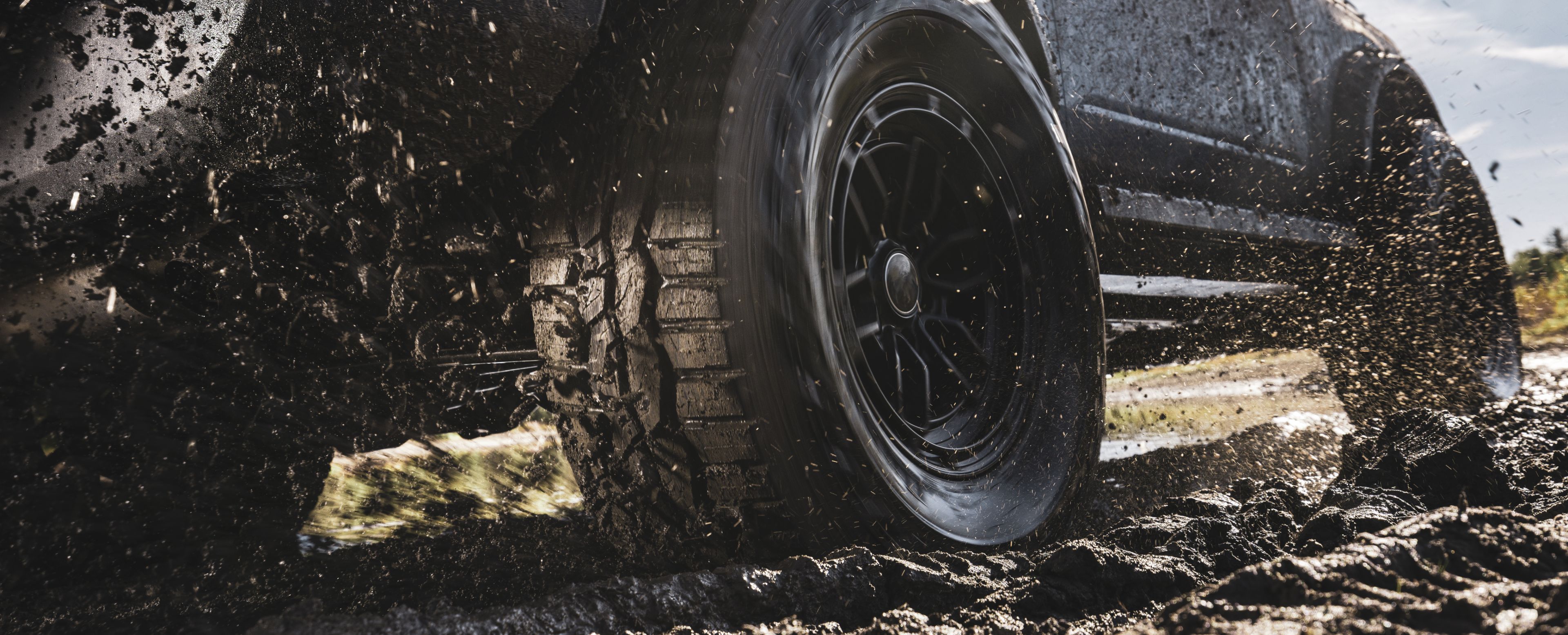 Hankook Tire & Technology-Tires-Dynapro-XT-concept-01